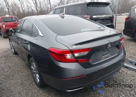 2020 Honda Accord Lx z USA, uszkodzony, nr VIN 1HGCV1F13LA126700